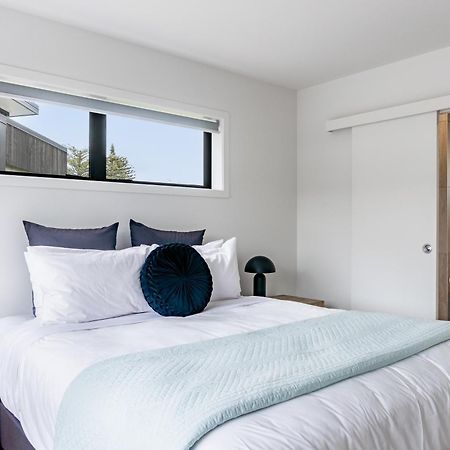 Apartamento Okiwi Landing Raglan Exterior foto