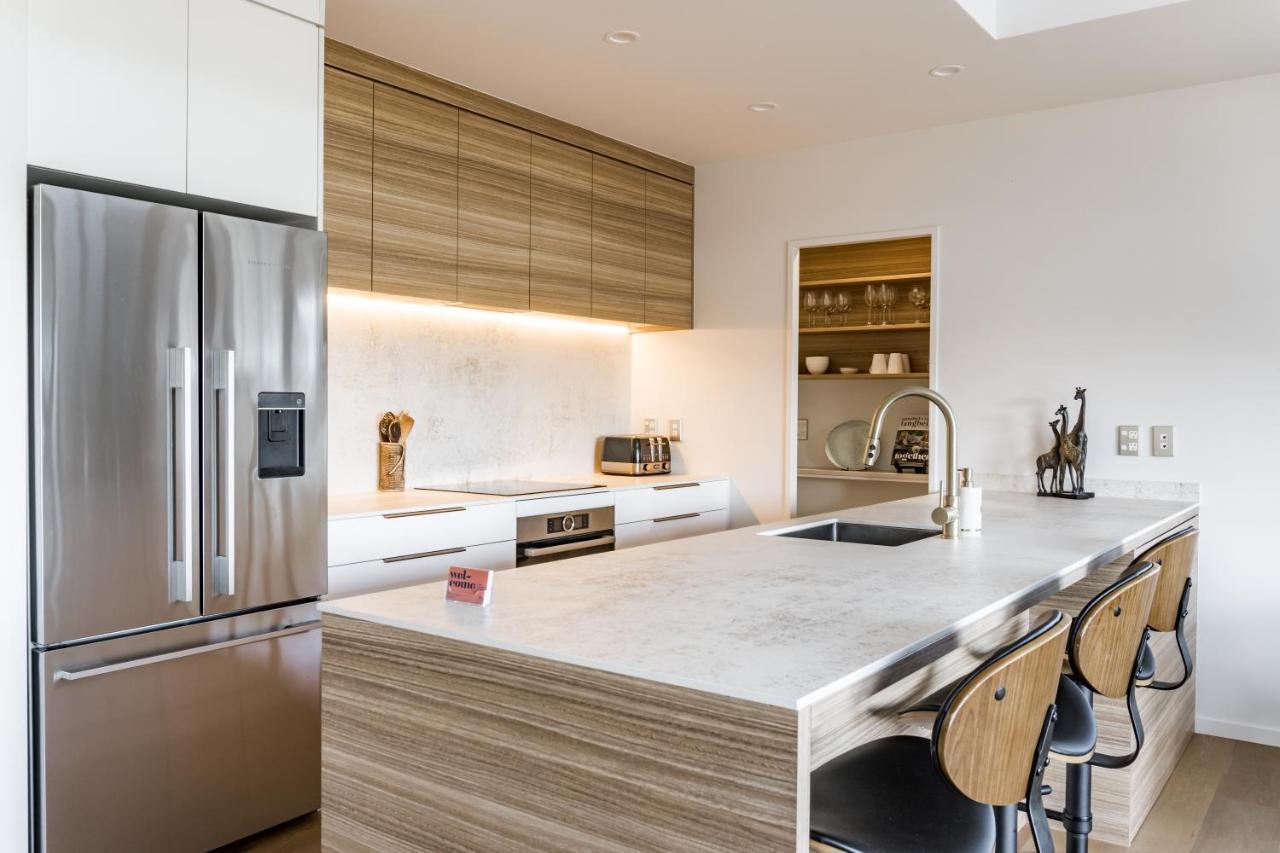 Apartamento Okiwi Landing Raglan Exterior foto